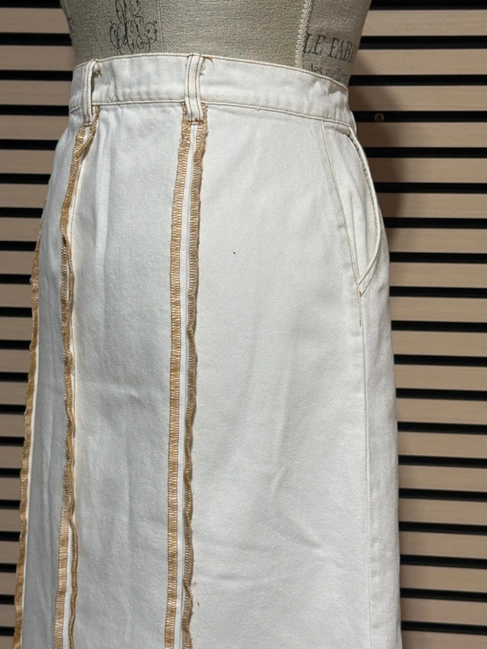 Moon River Neutral Cream Midi Skirt - Picture 6 of 9